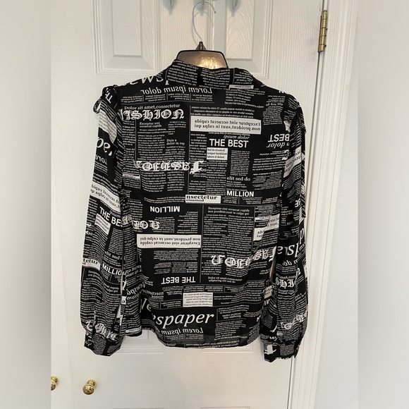 🌸NEW Milk & Honey Black & White Long Sleeve Print Blouse Size Large - Picture 6 of 6